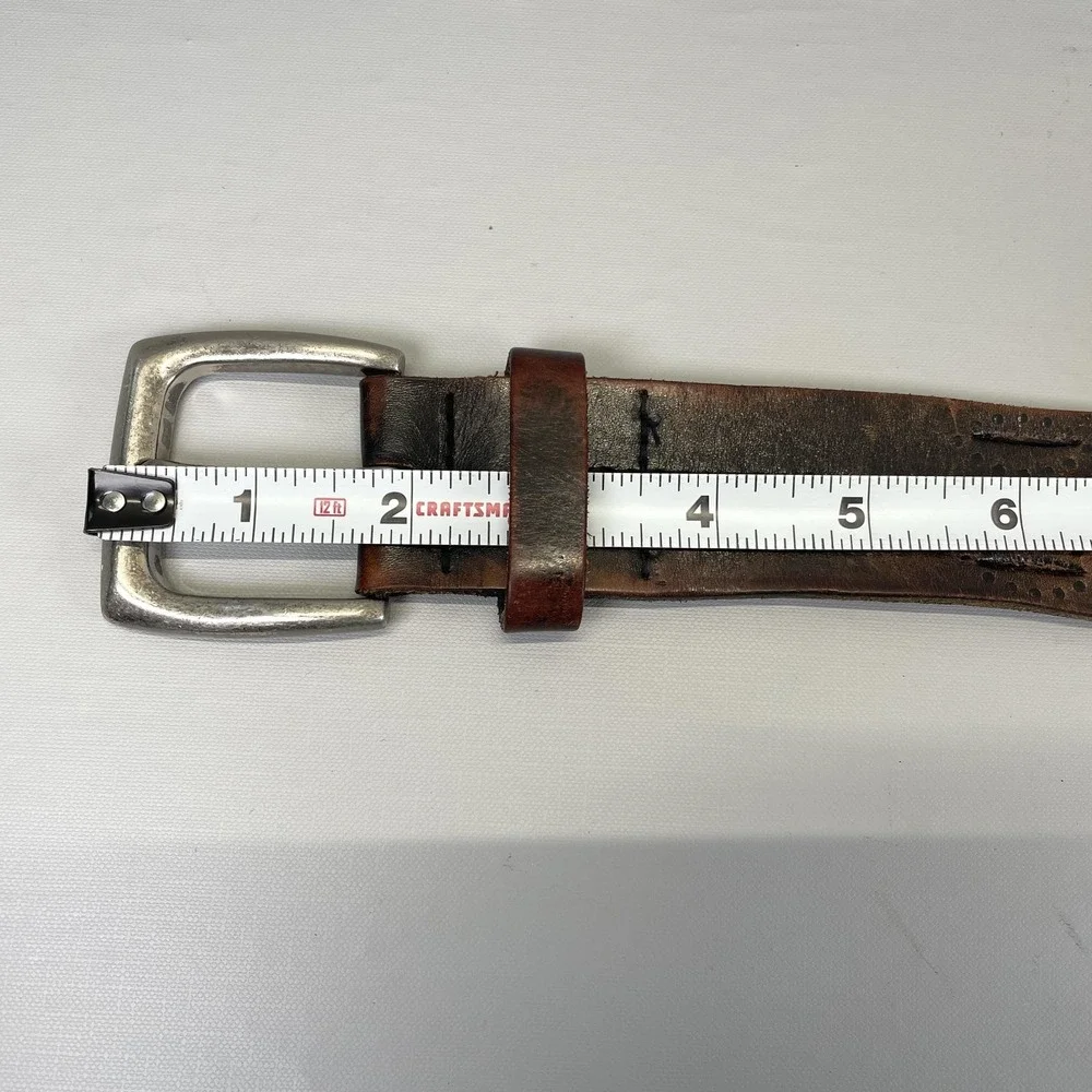 Carhartt Belt Mens Medium Brown Genuine Leather Grommet Rivet Workwear 2216